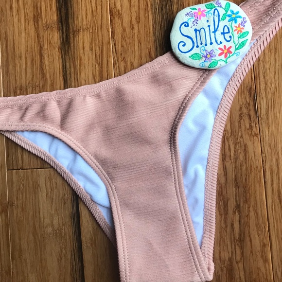 Light pink swimsuit - Picture 5 of 8